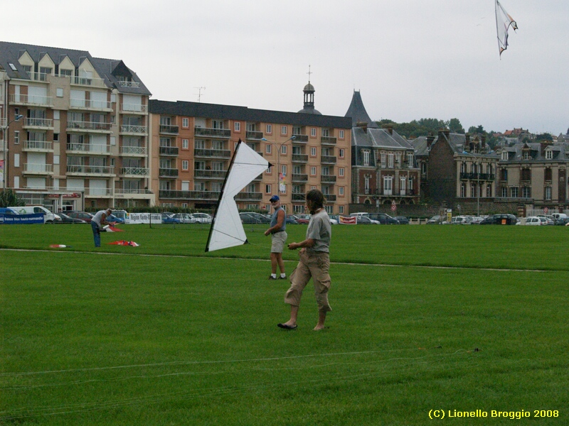 Dieppe200800503.jpg - OLYMPUS DIGITAL CAMERA         