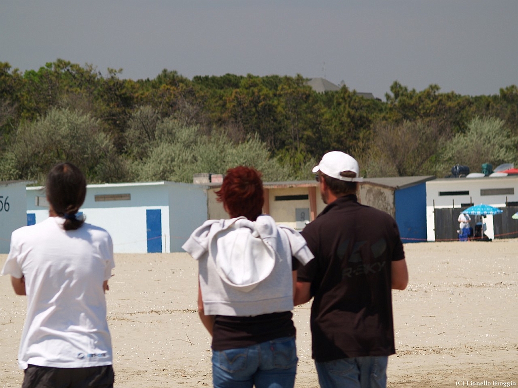 L0300241-a.jpg